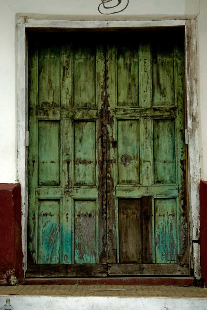 puerta-1.jpg