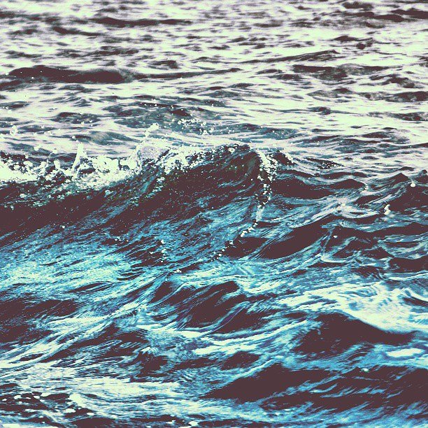 El mar no cesa