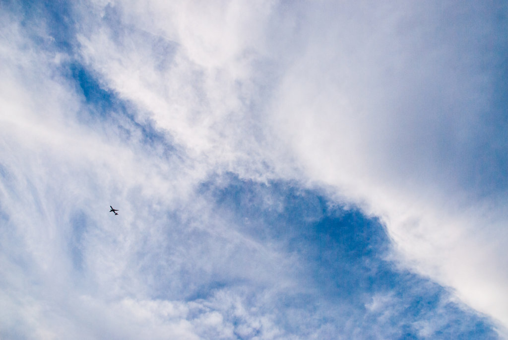 «il se sépara d'eux, et fut enlevé au ciel»